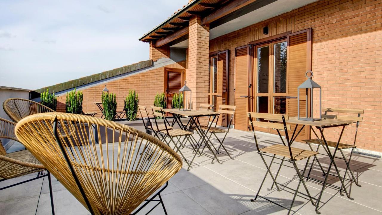 Ca' Flor Apartment Barbaresco Bagian luar foto