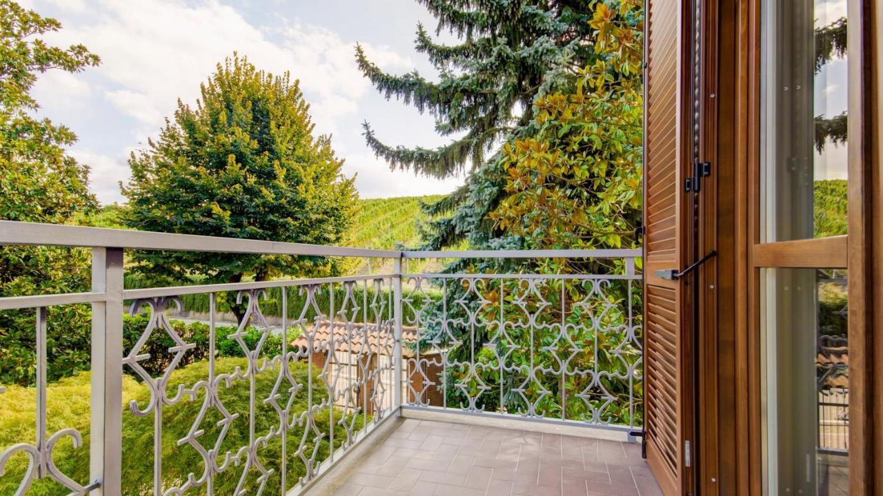Ca' Flor Apartment Barbaresco Bagian luar foto